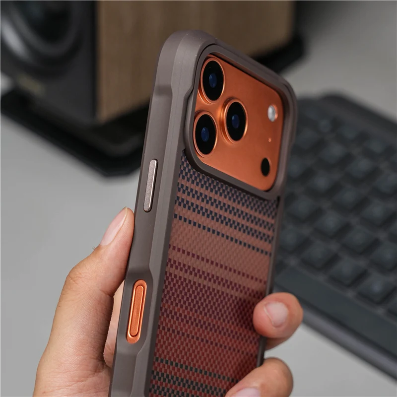 เคสแม่เหล็กแบบทอ Geometric Tec - Tech Accessories Hard Case บทวิจารณ์และราคา